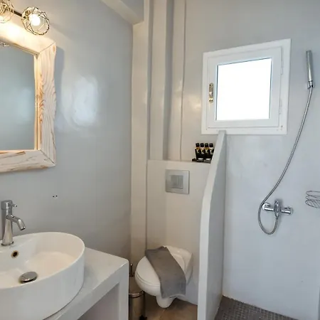 Aspro Phos Santorini 4* Perissa (Santorini)